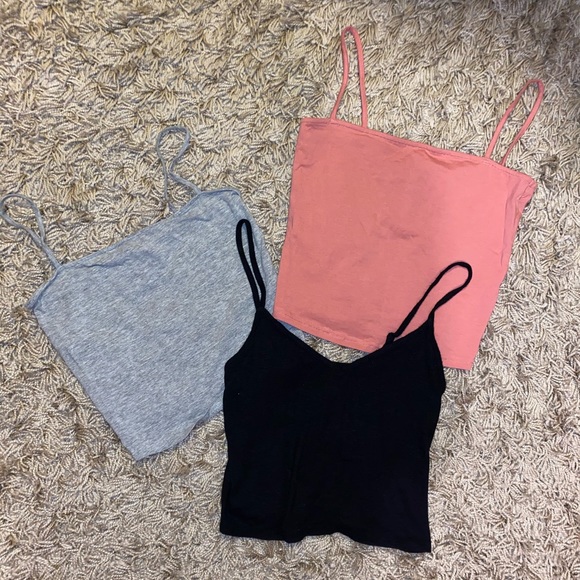 Tank Bundle - 3/$25✨ - Picture 8 of 8